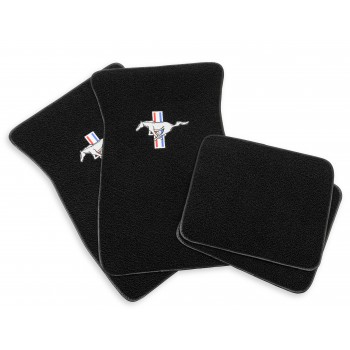 ref_199801_Tapis de sol noir avec logo Pony Scott Drake ACC-FM-EMB-BK